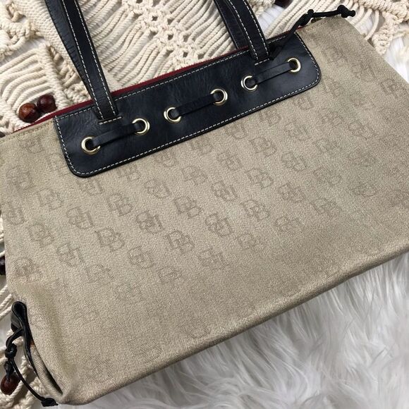 Vintage Y2K Dooney‎ & bourke printed shoulder bag - Picture 2 of 8